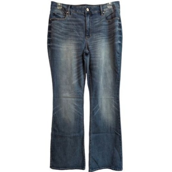 NWT - White House Black Market The Boot Women's Denim Jeans - Picture 1 of 5